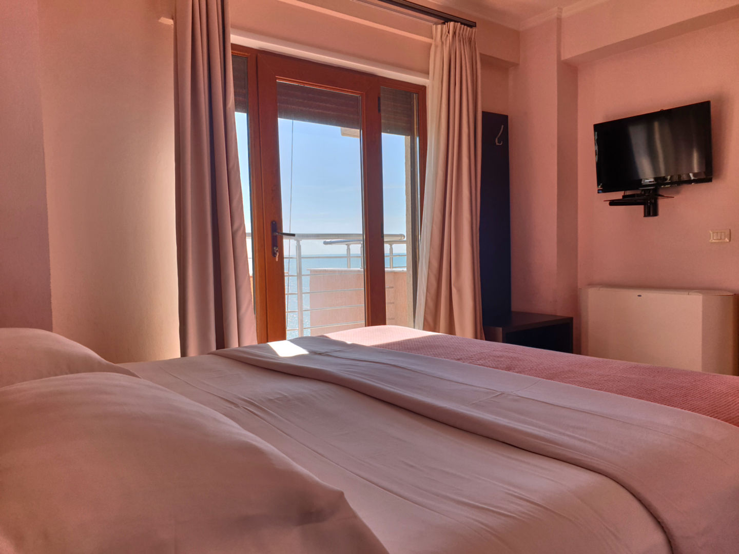 Hotel Nais Beach foto 14