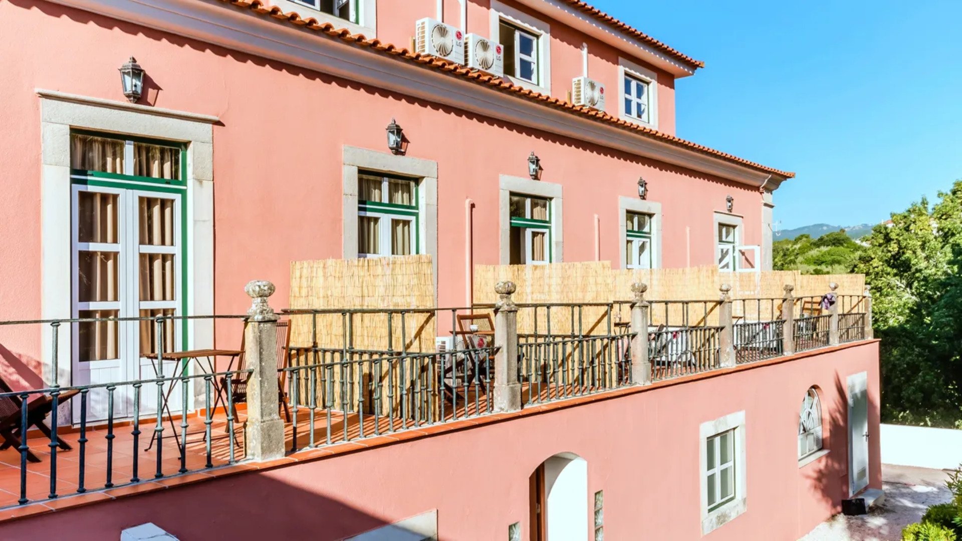 WOT Sintra Sarrazola image 1