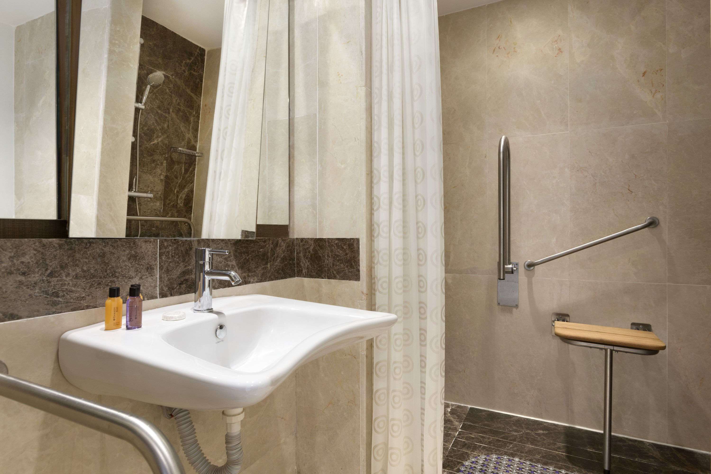 Ramada by Wyndham Istanbul Florya foto 36