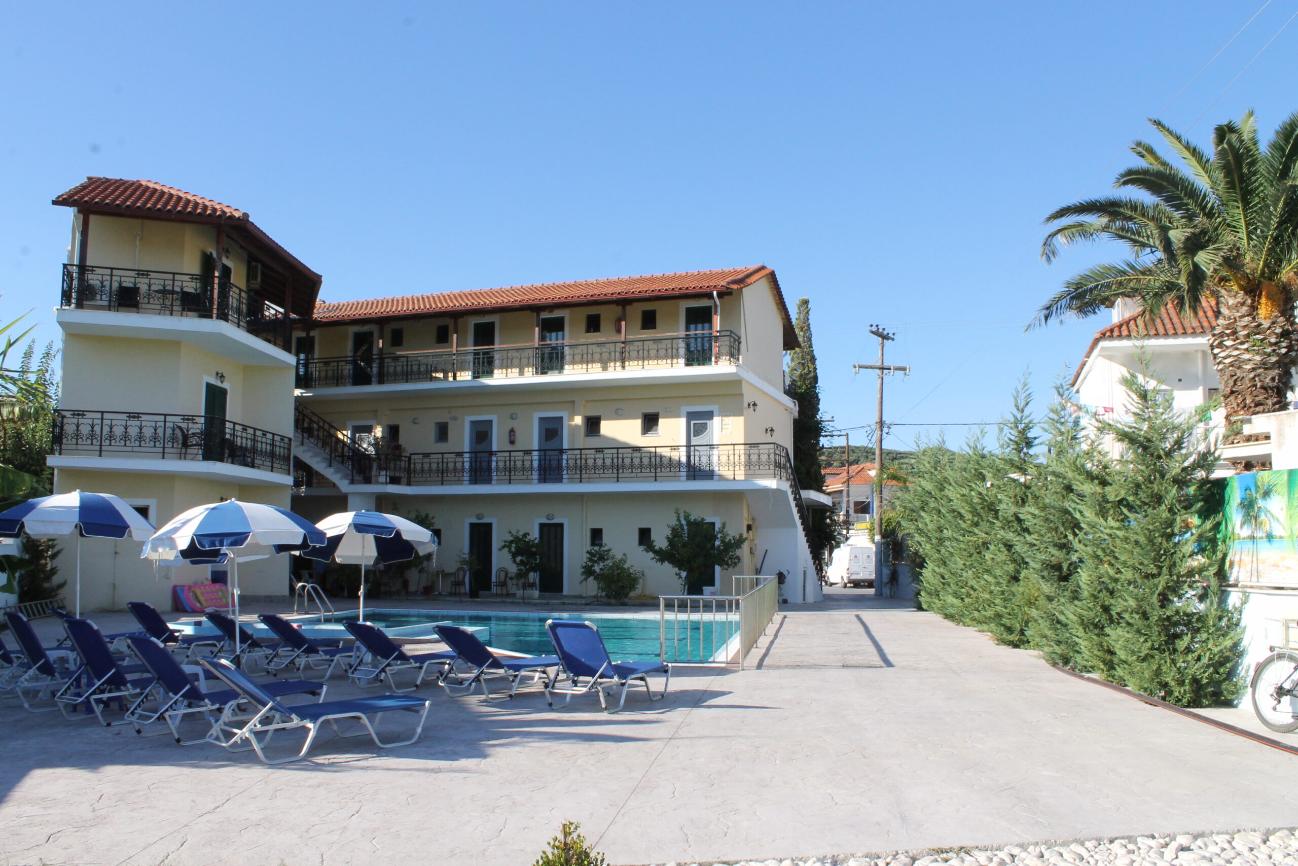 La Caretta Hotel image 0