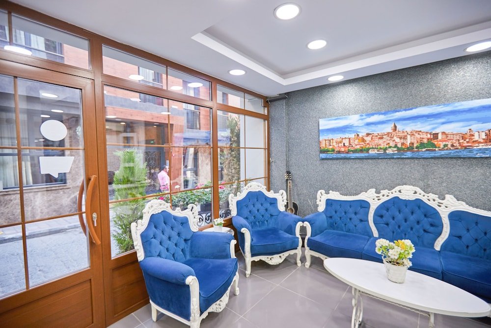 Taksim Unique Suites image 2