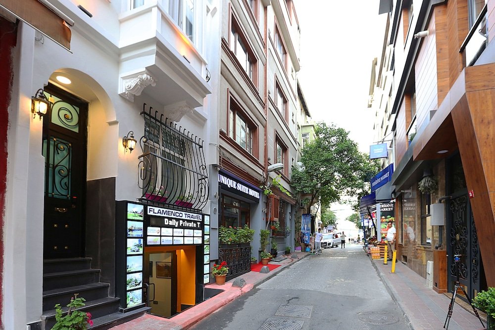 Taksim Unique Suites image 0