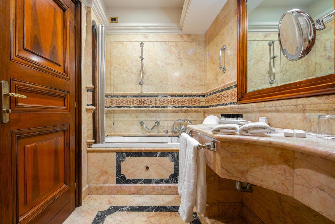 Bellevue Luxury Rooms foto 3