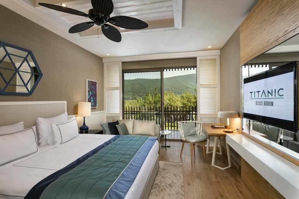 Titanic Luxury Collection Bodrum image 1
