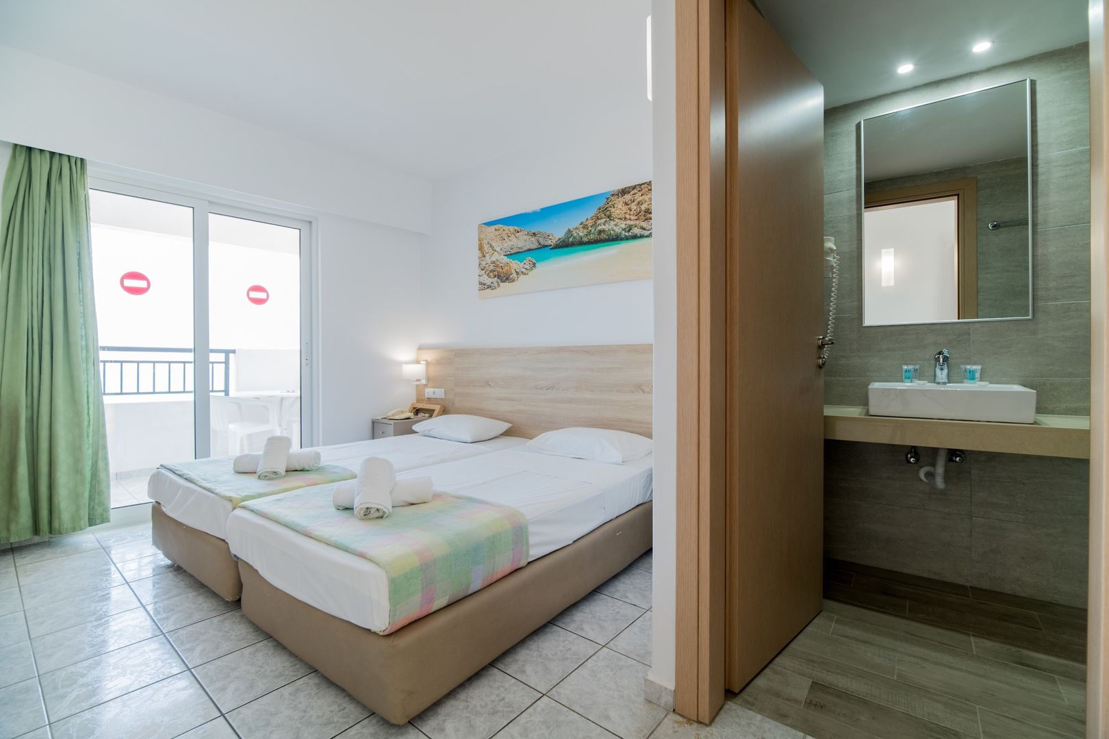 Horizon Beach Hotel image 1