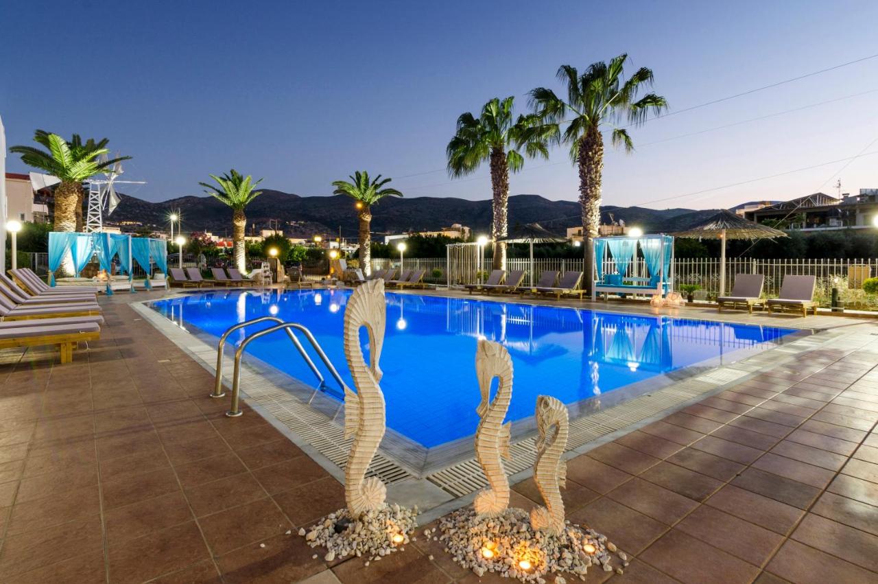 Triton Garden Hotel