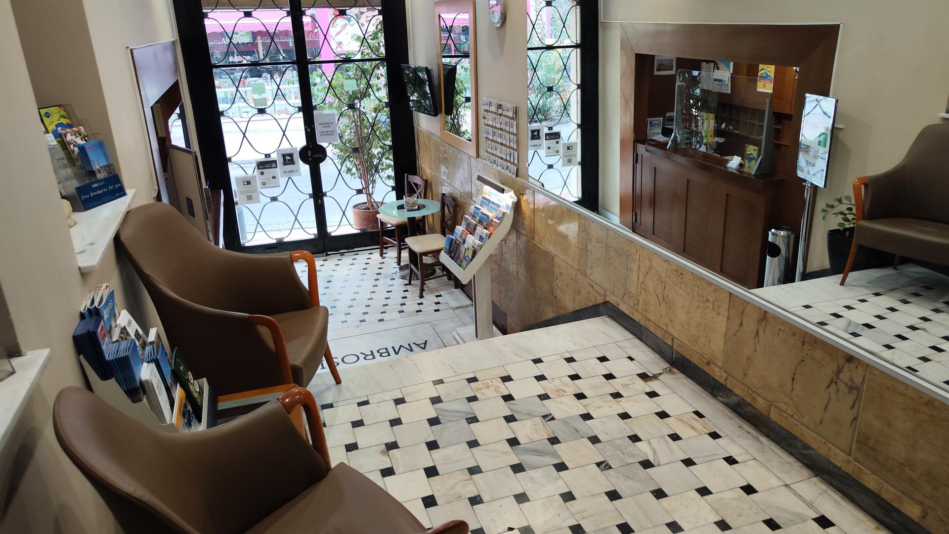 Ambrosia Suites foto 7