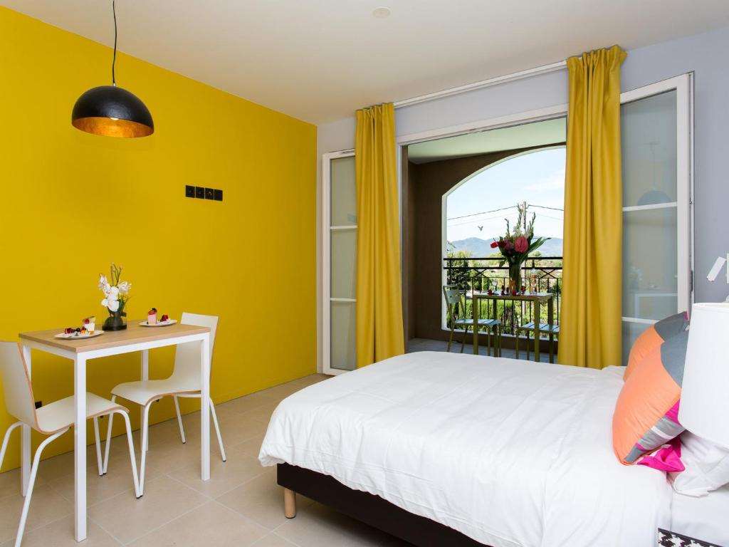 Adonis Mougins foto 6