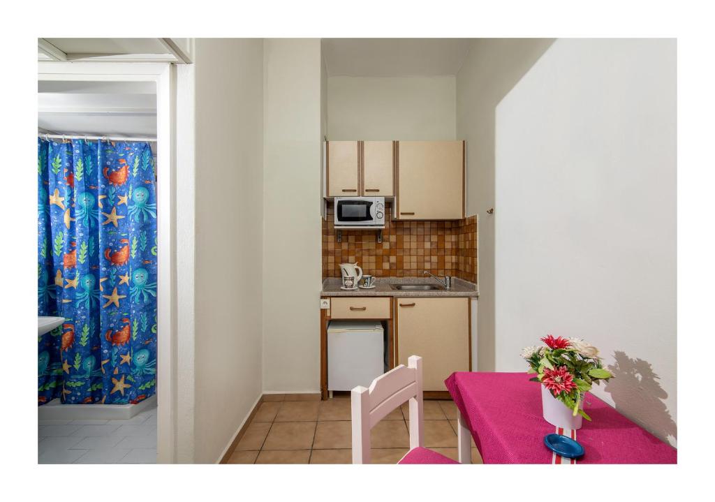 Semiramis Apartments foto 7