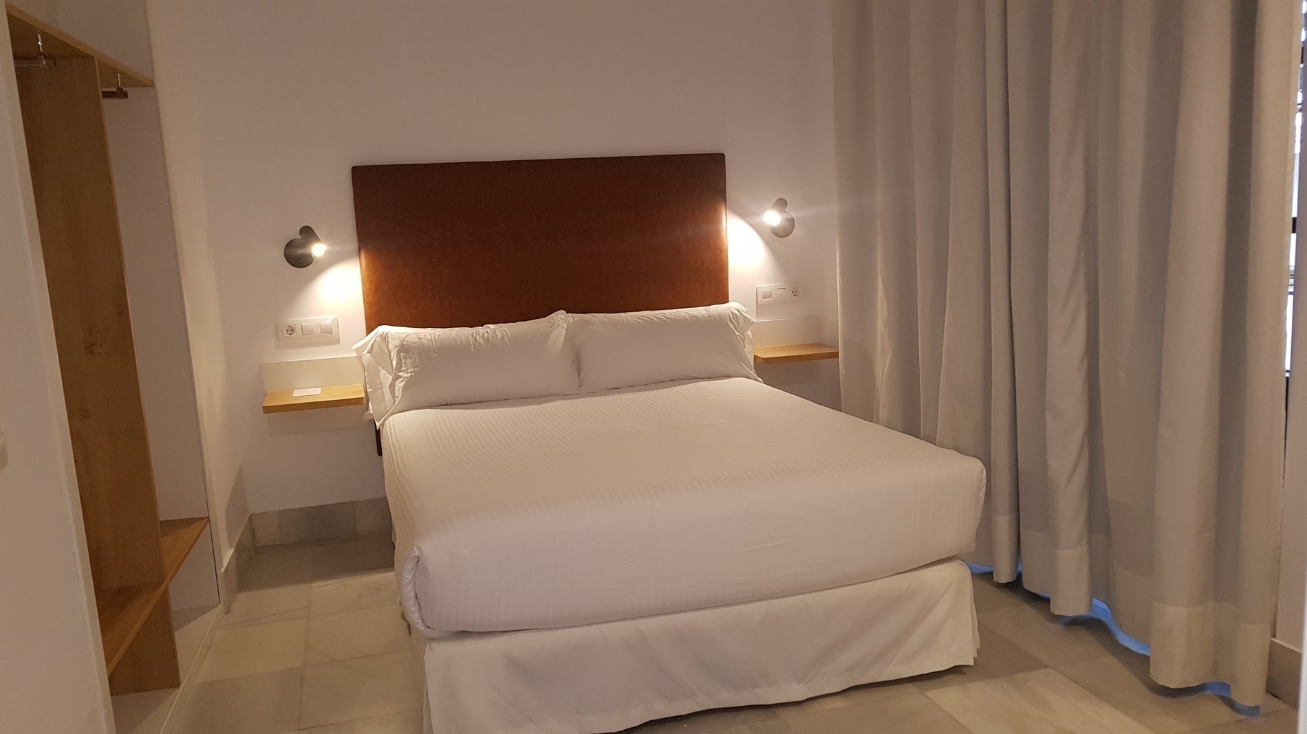 Basic Hotel Sevilla Catedral foto 10