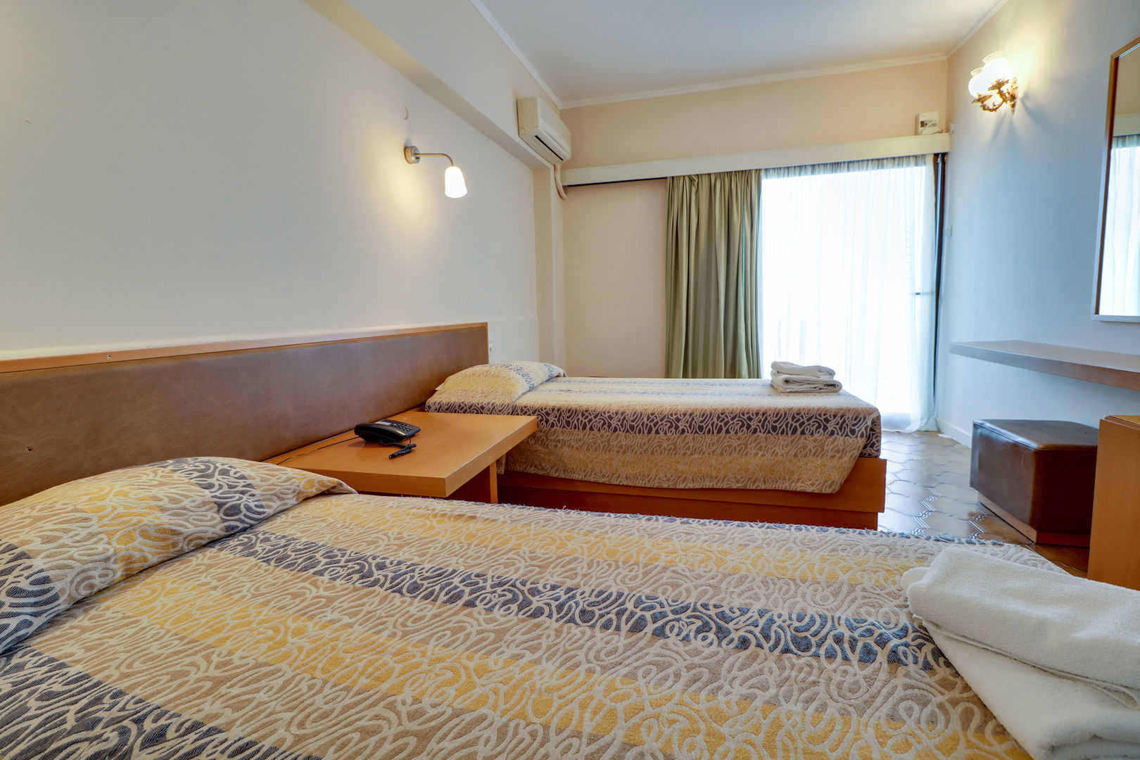 Calamos Beach Hotel foto 11