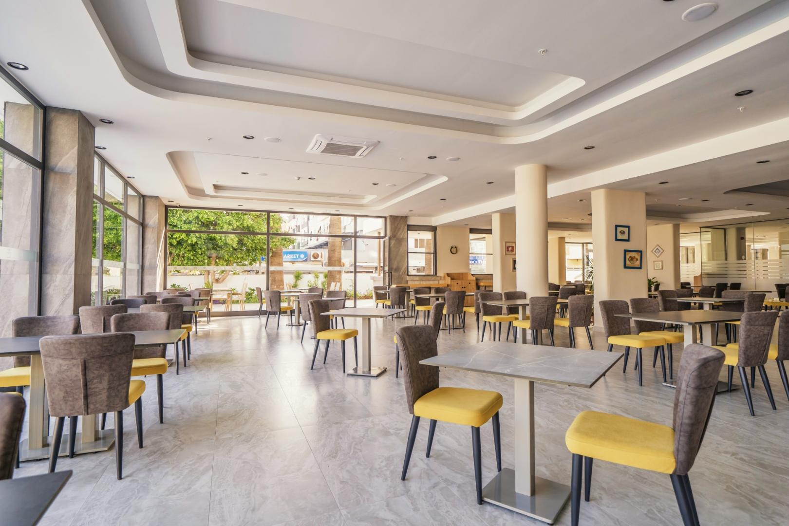 Premier Nergis Beach Hotel image 2
