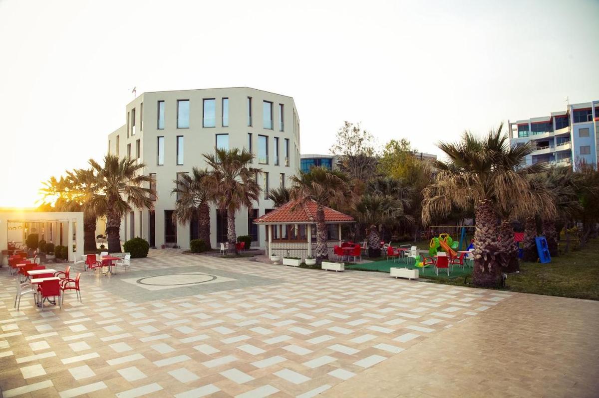 Hotel Bologna image 3