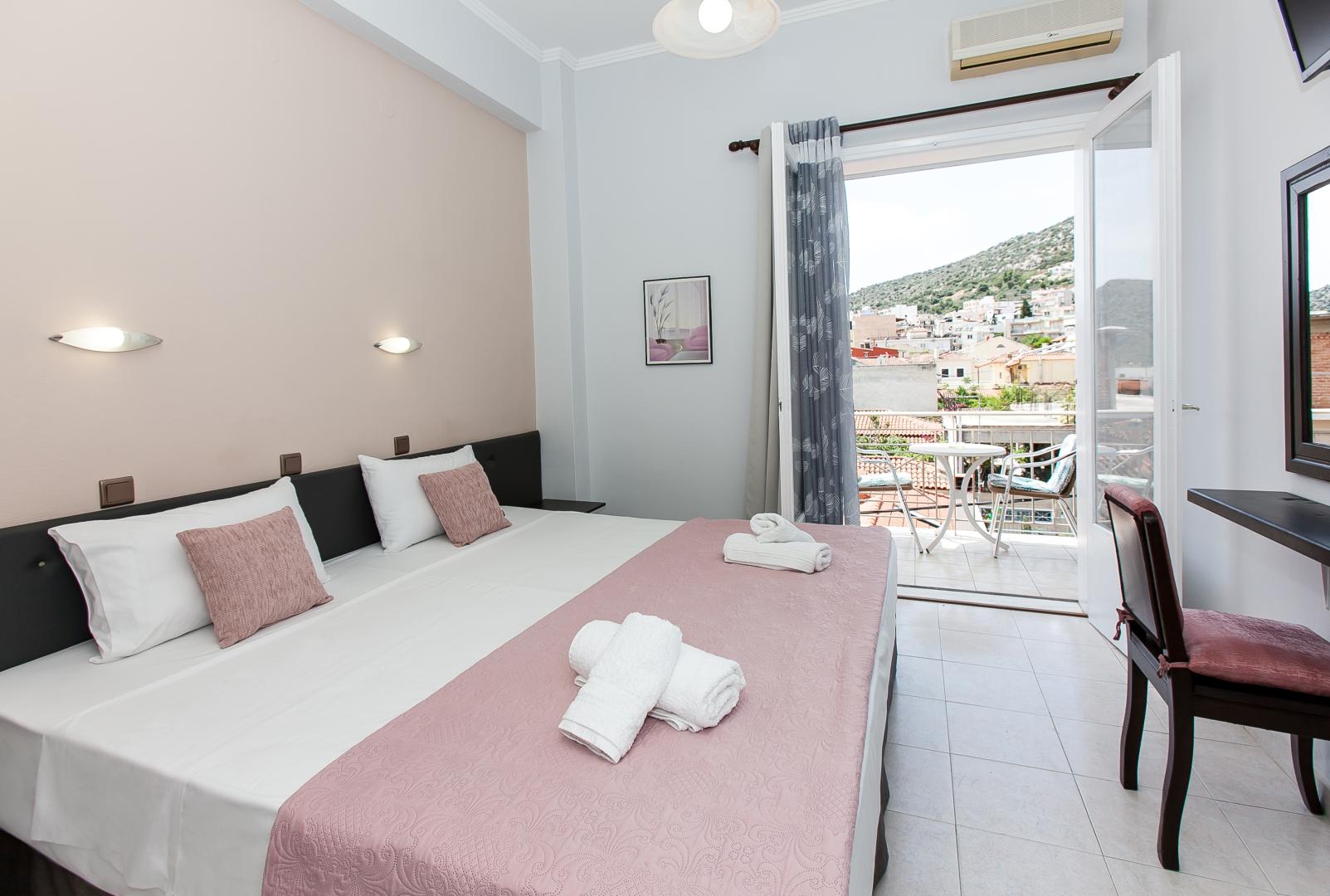 Hotel Electra image 3