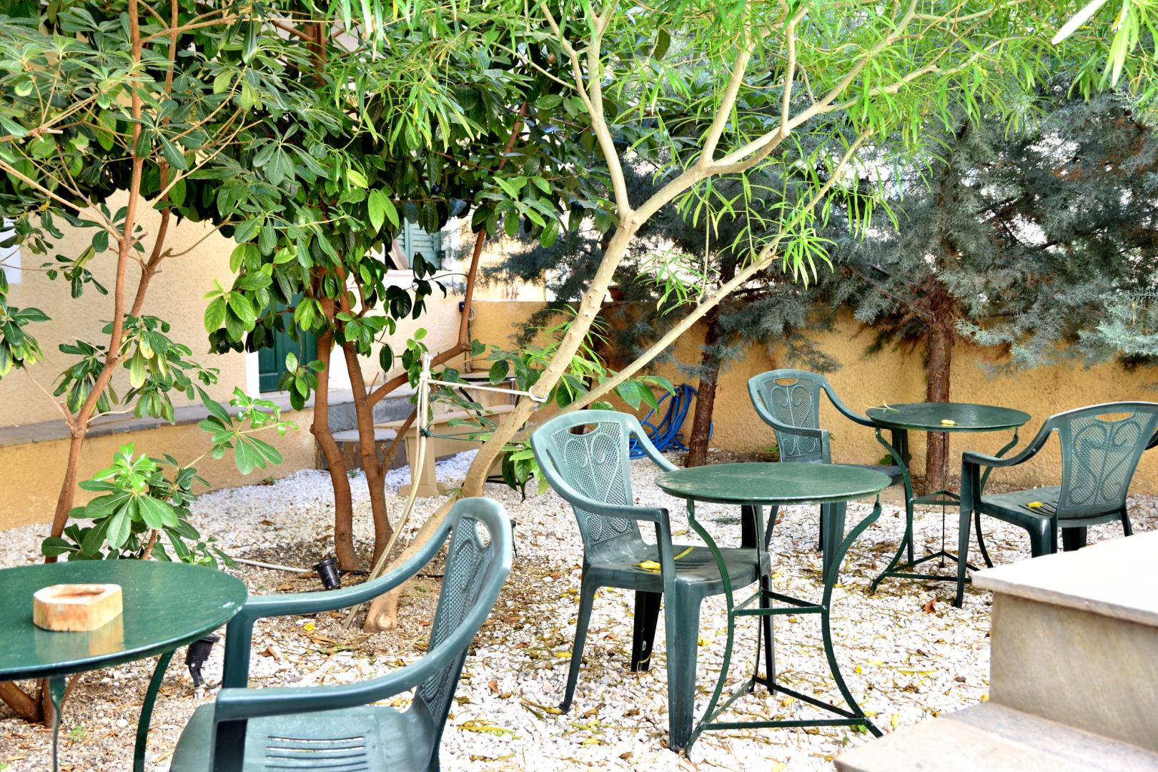 Hotel Aegina image 2