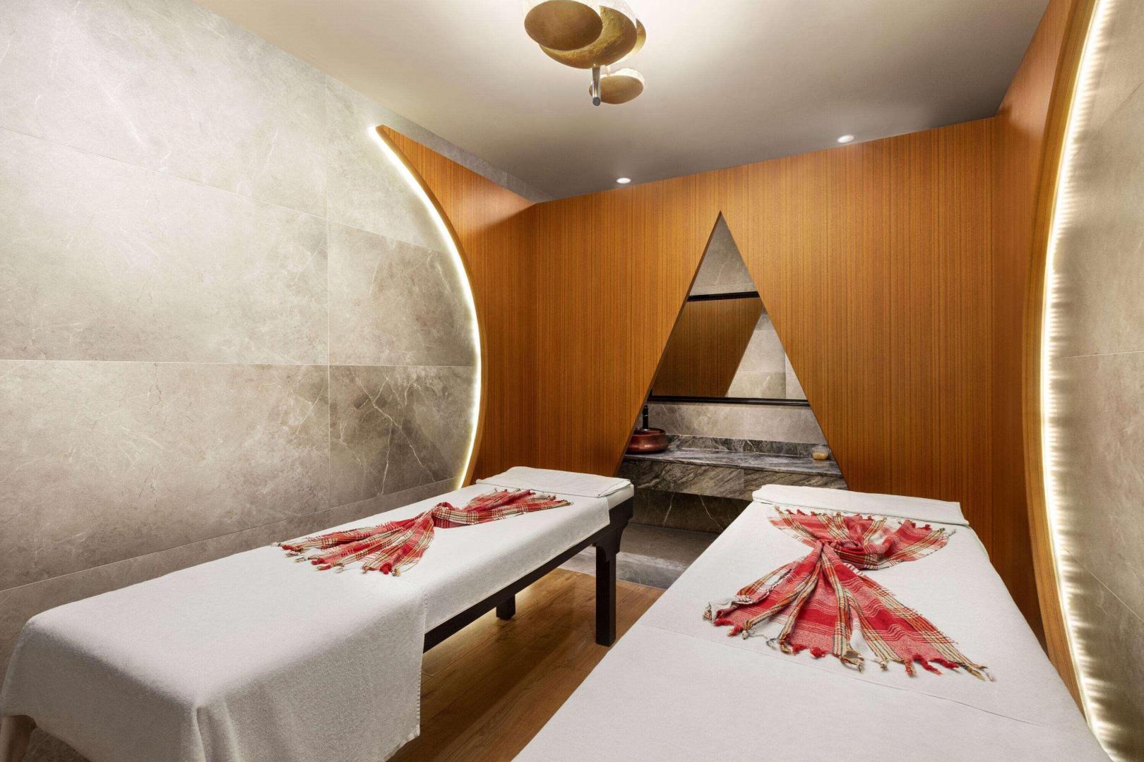 Ramada by Wyndham Istanbul Pera foto 28