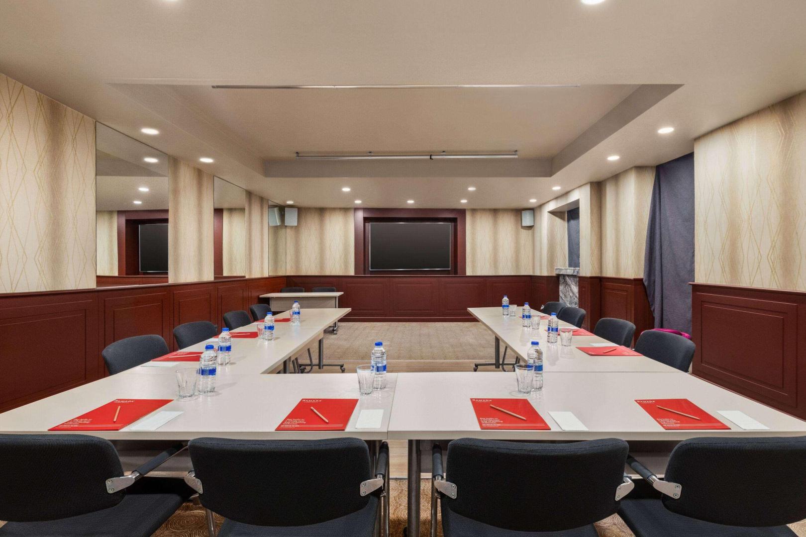 Ramada by Wyndham Istanbul Pera foto 18