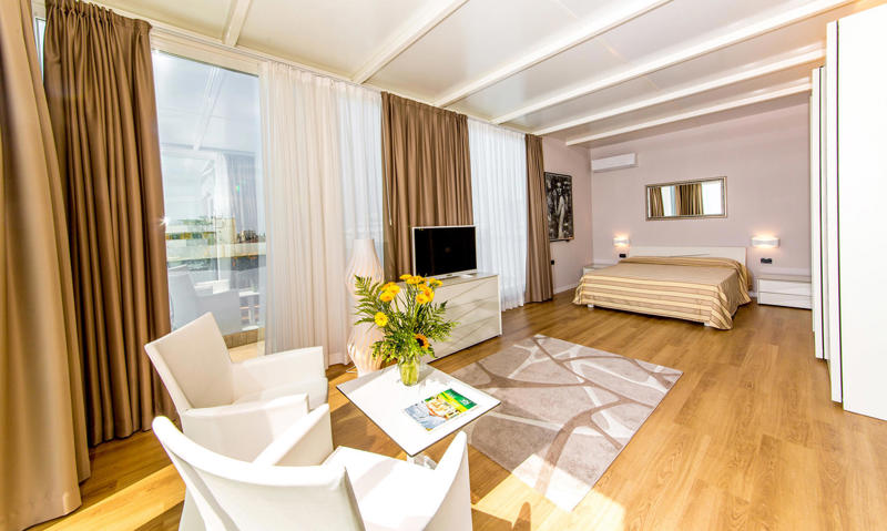 Helios Hotel.