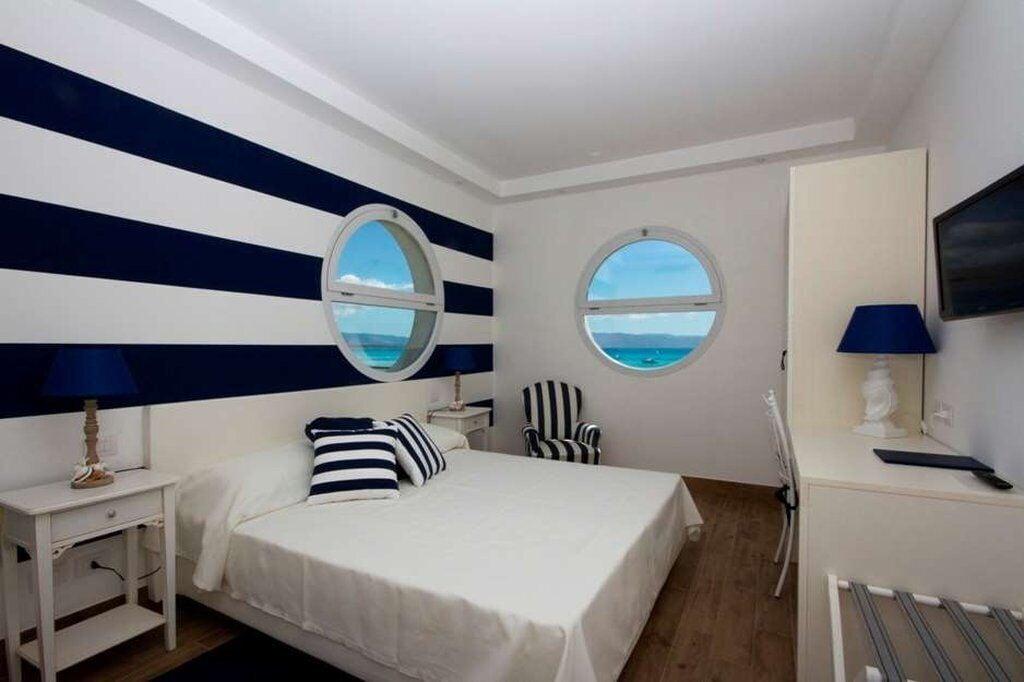 Kamer met zeezicht — Hotel Nautilus