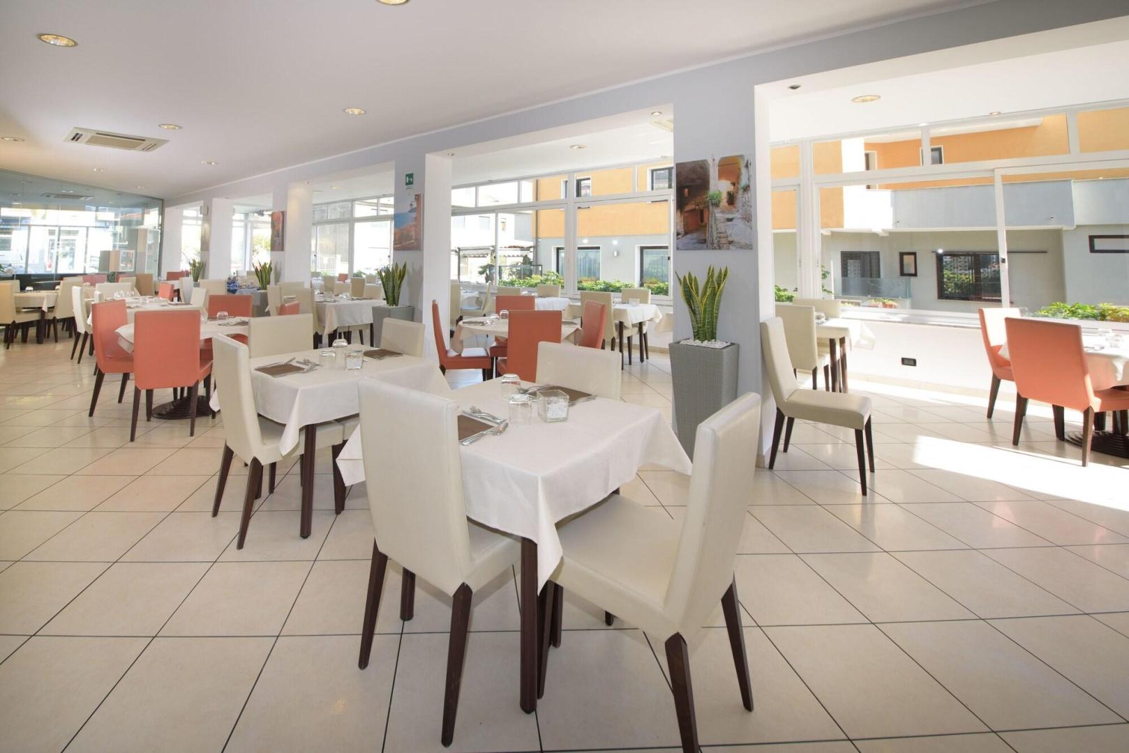 Hotel La Marina foto 33
