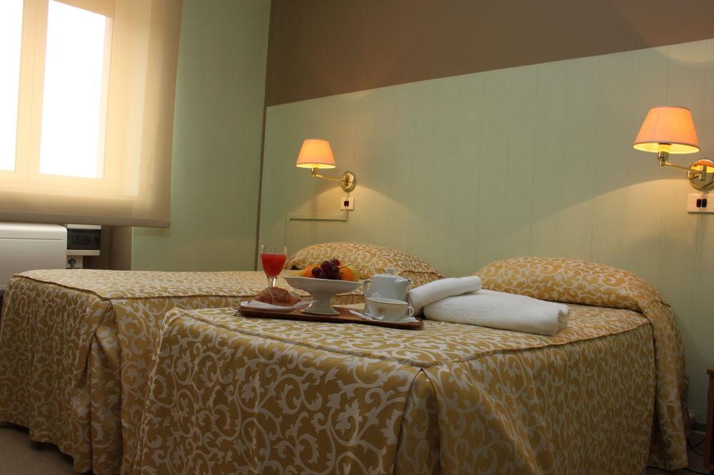 Hotel Plaza foto 23