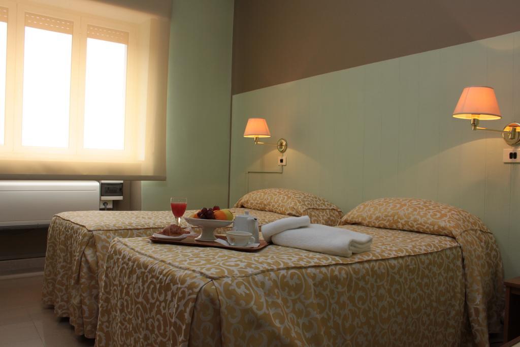 Hotel Plaza foto 25