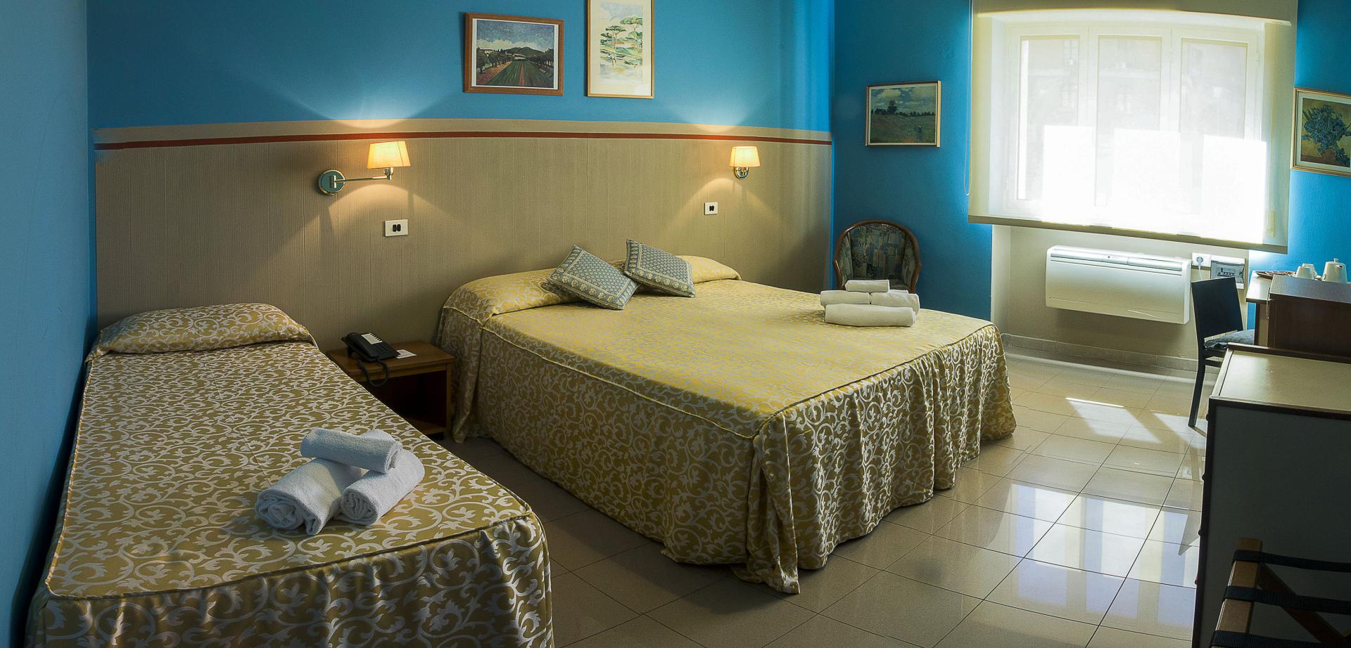 Hotel Plaza foto 10