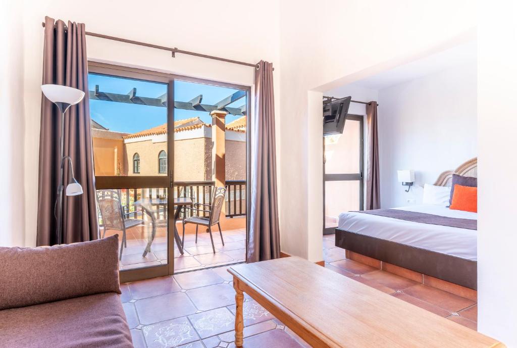 Bakour Fuerteventura La Pared image 3