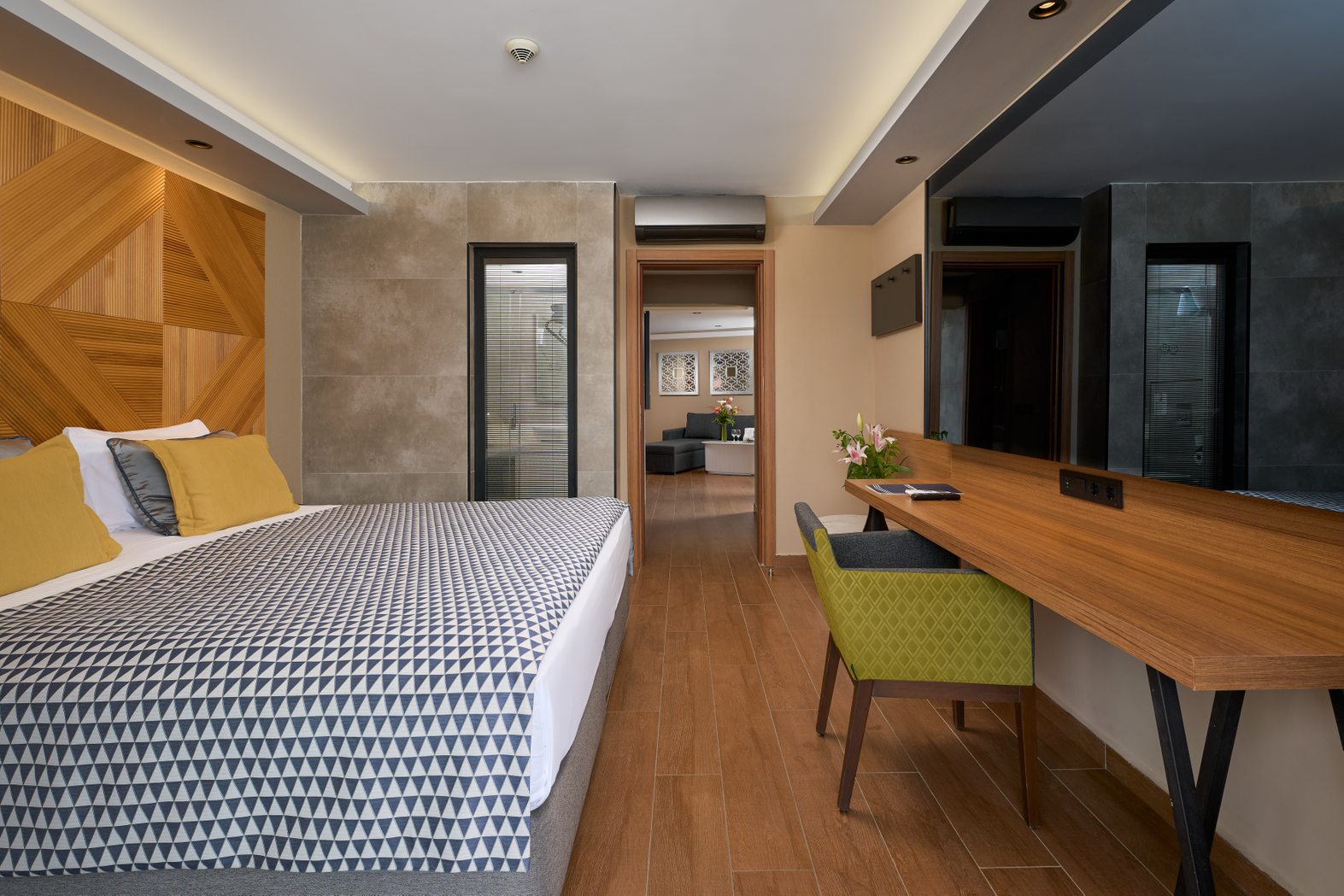 Panorama Hotel image 1