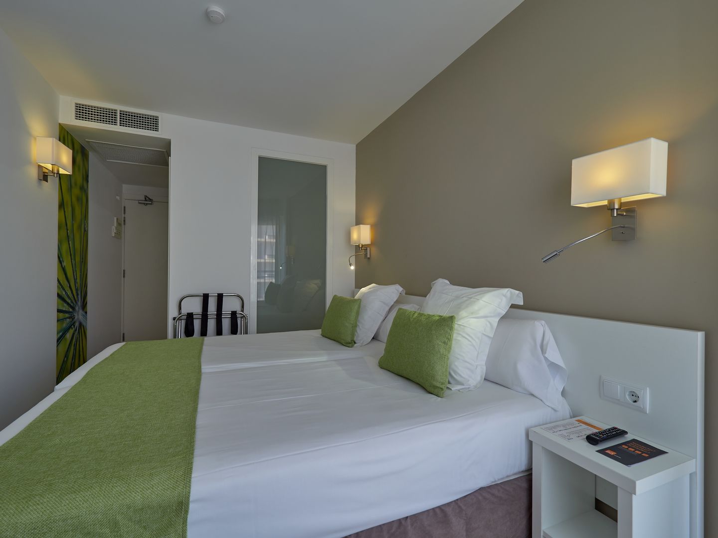 BQ Hotel Amfora Beach Hotel foto 11