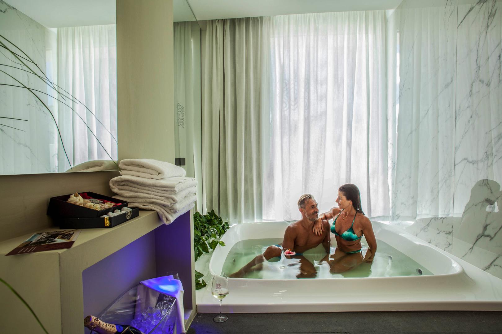 Spa massagekamer — Noha Lifestyle Hotel