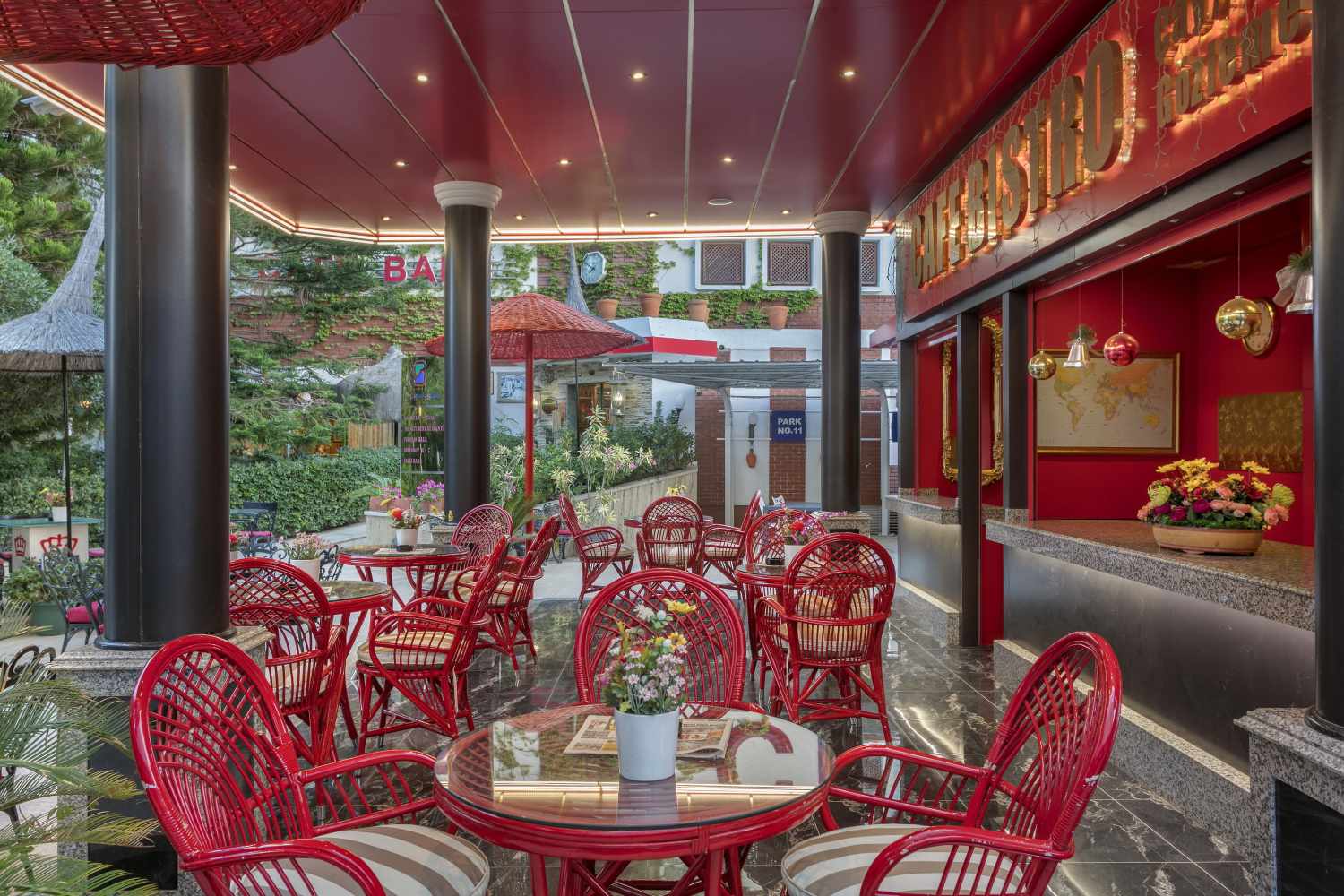 Club Hotel Sera image 3
