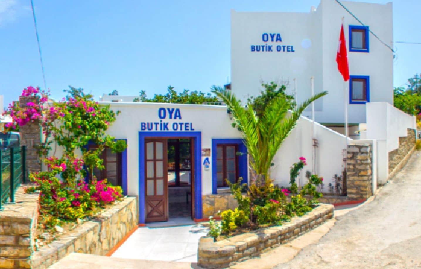 Mediterraans hotelgebouw — Oya Boutique Hotel & Suites