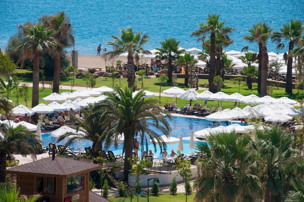 Crystal Tat Beach foto 6