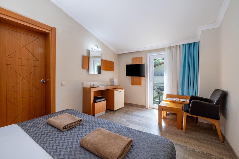 Hostal Bisbal image 0