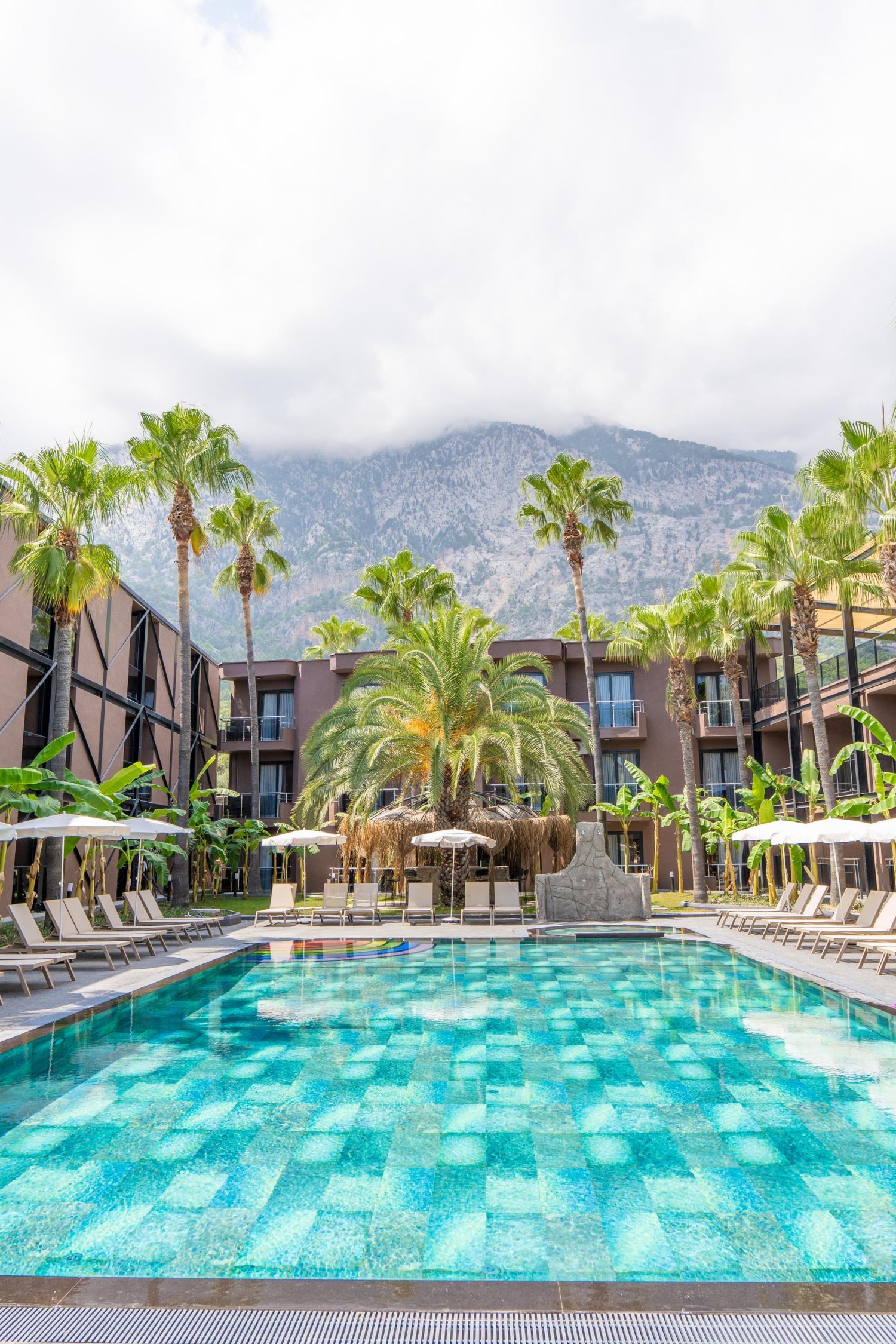 Hotel Golden Sun image 1