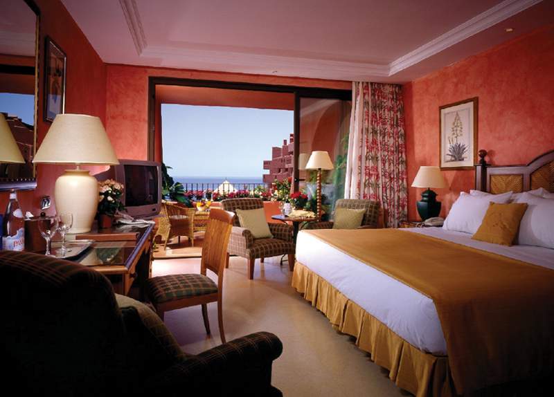 Tivoli La Caleta Resort image 3