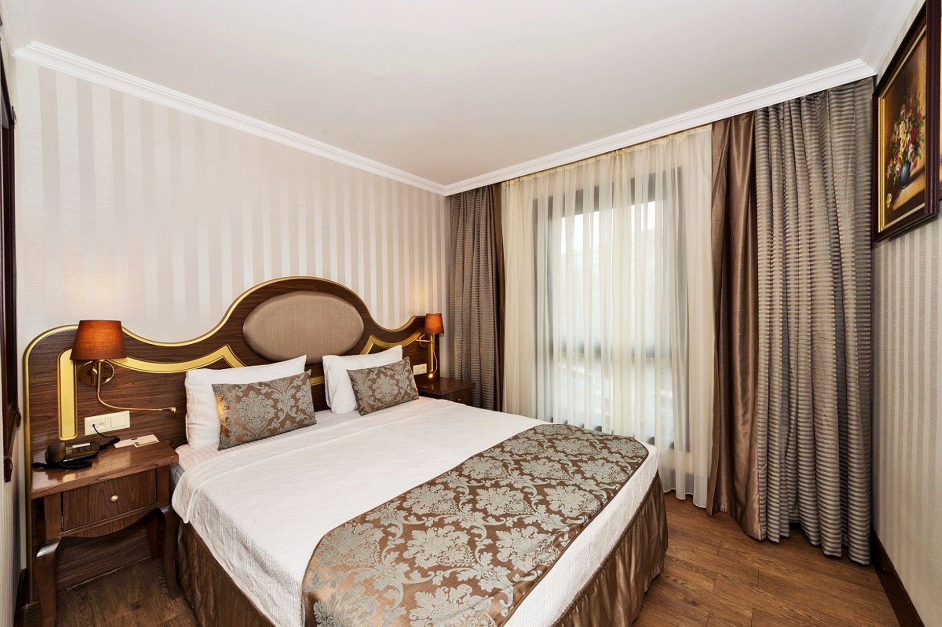 The Central Hotel image 3