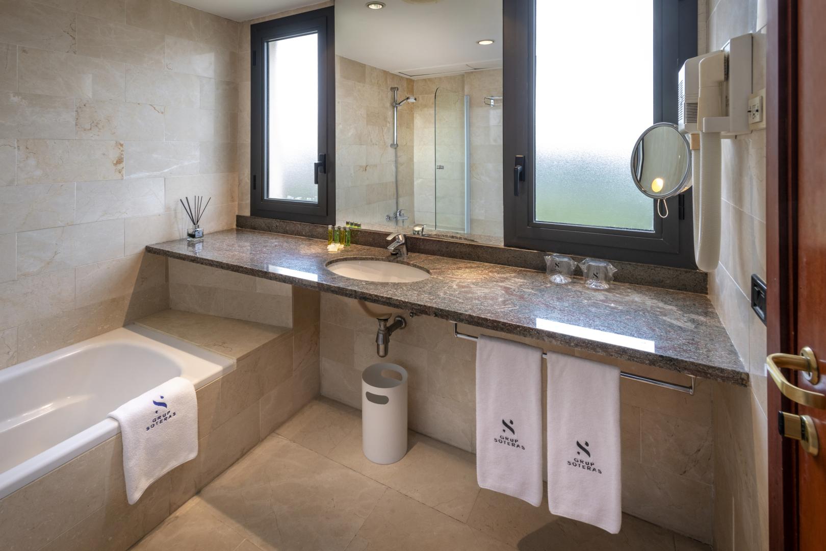 Gran Hotel Rey Don Jaime foto 42