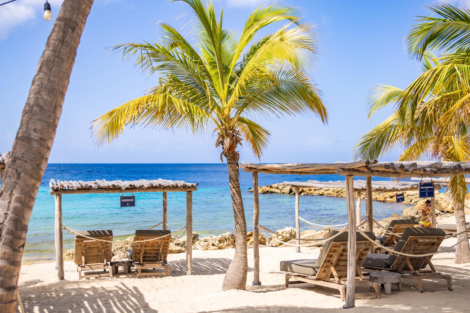 Bayside Boutique Hotel – Blue Bay Golf & Beach Resort image 0