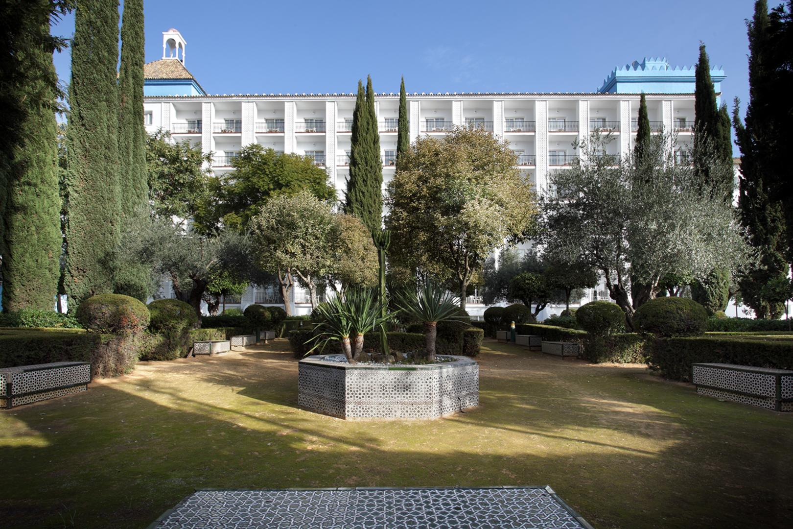 Hotel Abades Benacazon image 3