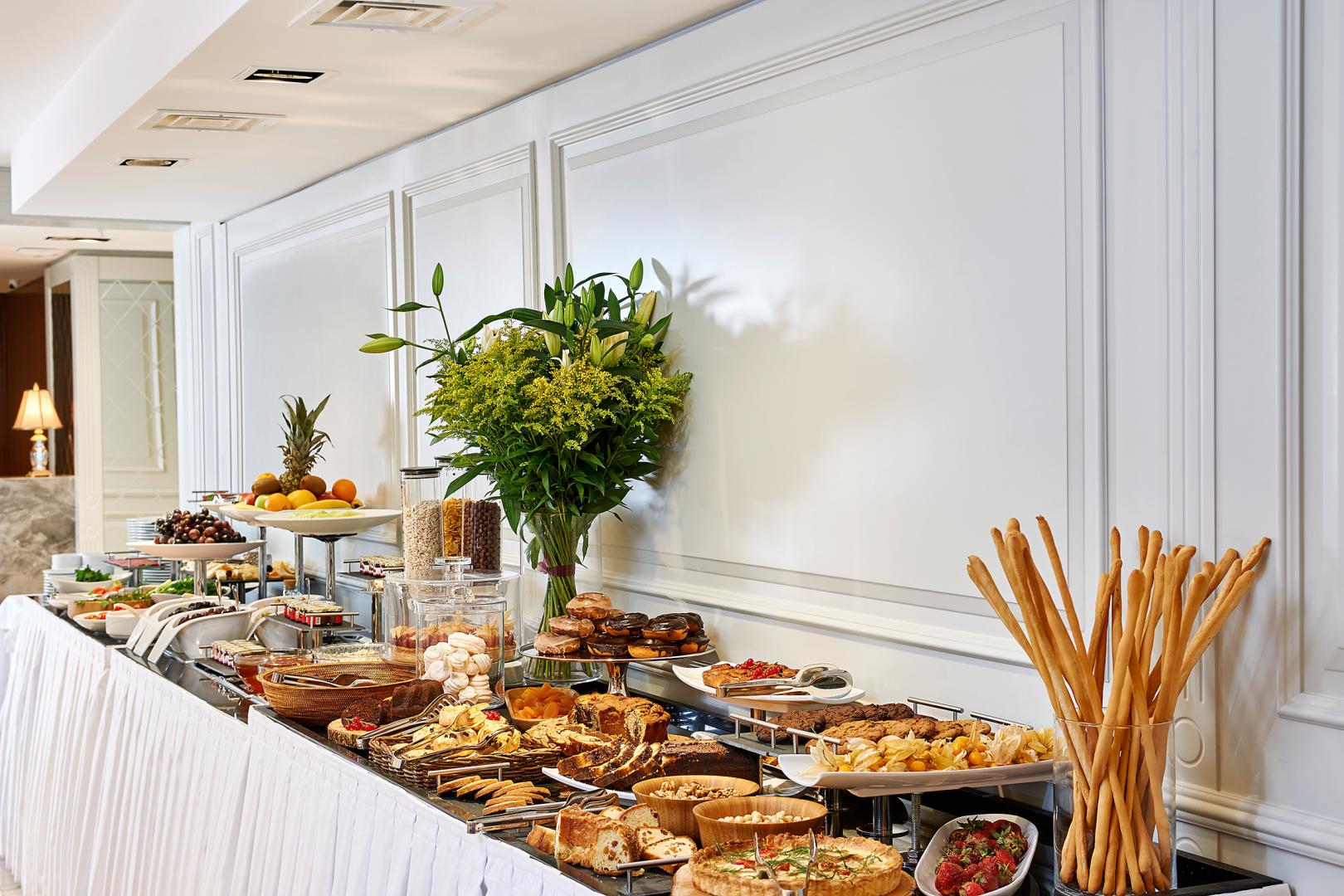 Renata Suites Boutique Hotel image 2