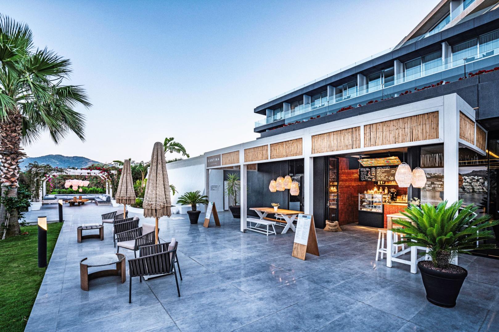Binnenplaats — Cape Bodrum Luxury Hotel & Beach