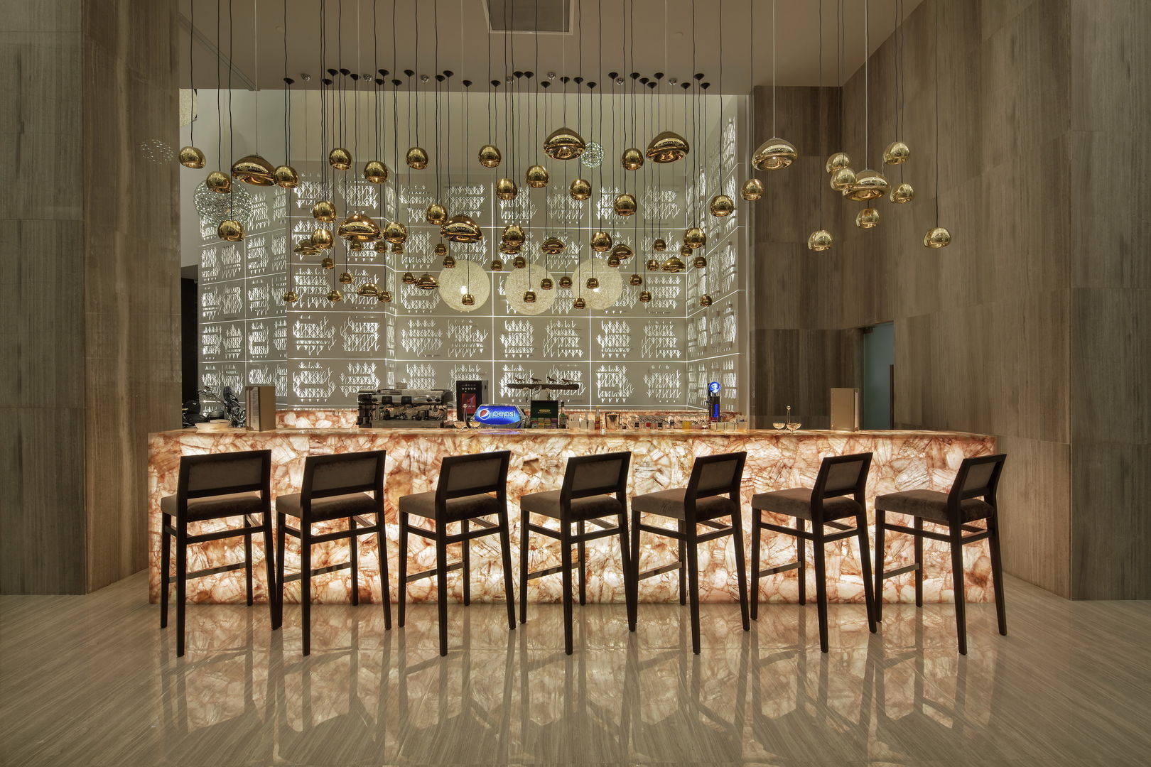 The Sense De Luxe Hotel image 2