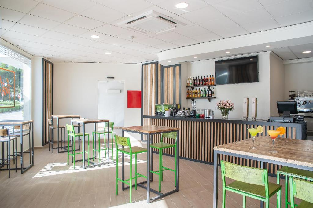 Pierre & Vacances Apartamentos Benidorm Levante image 2