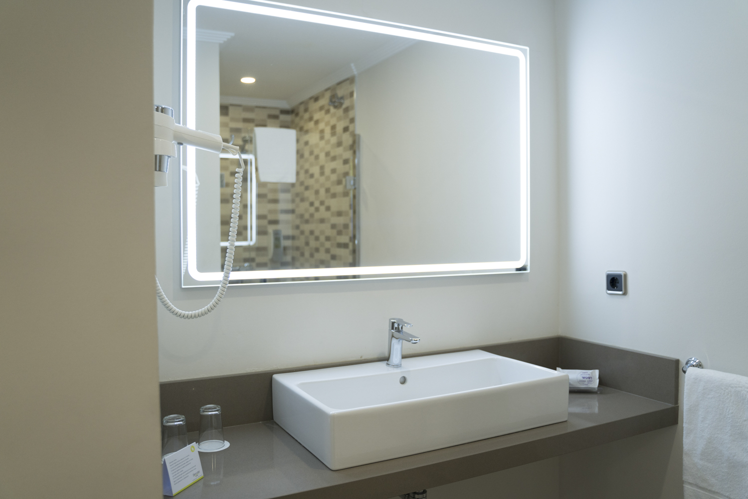 Sercotel Tres Luces, Ascend Hotel Collection foto 9