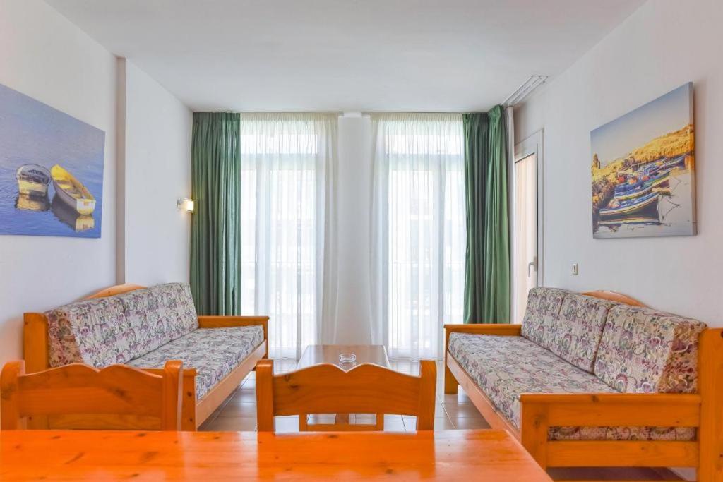 Apartaments Turistics Comte D'Empuries foto 8