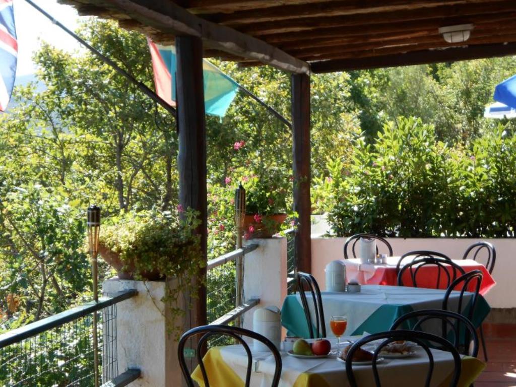 Hotel Vittoria image 2