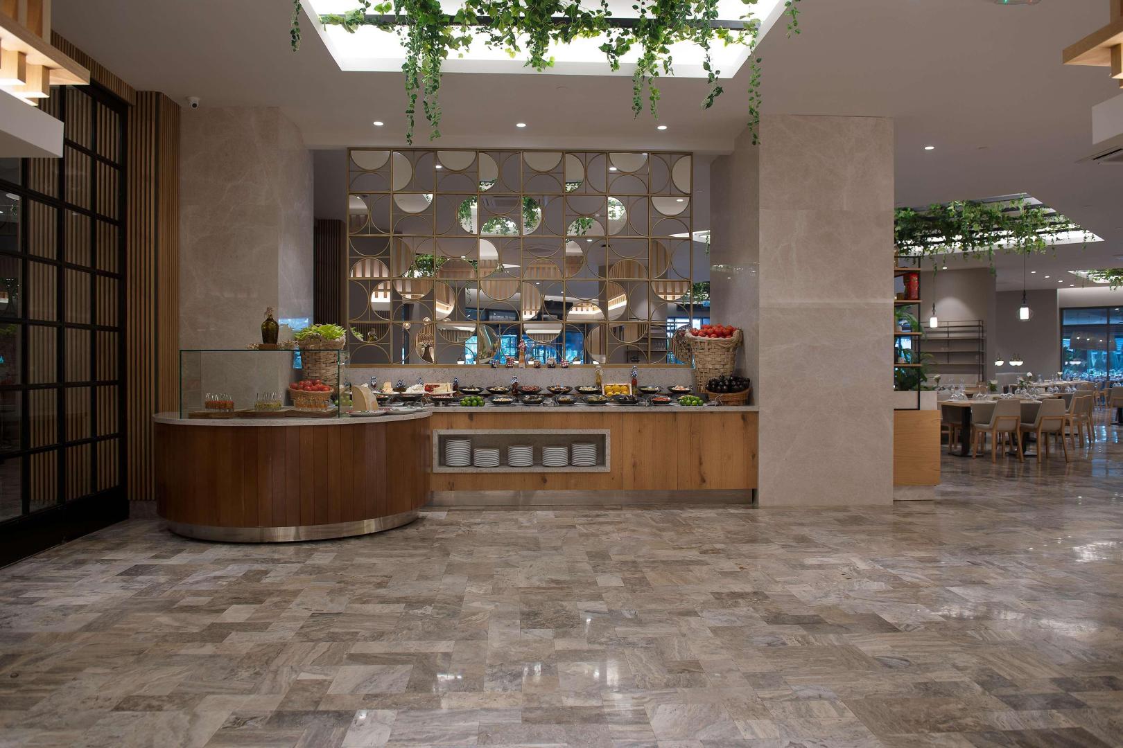 Miramare Beach Hotel image 2