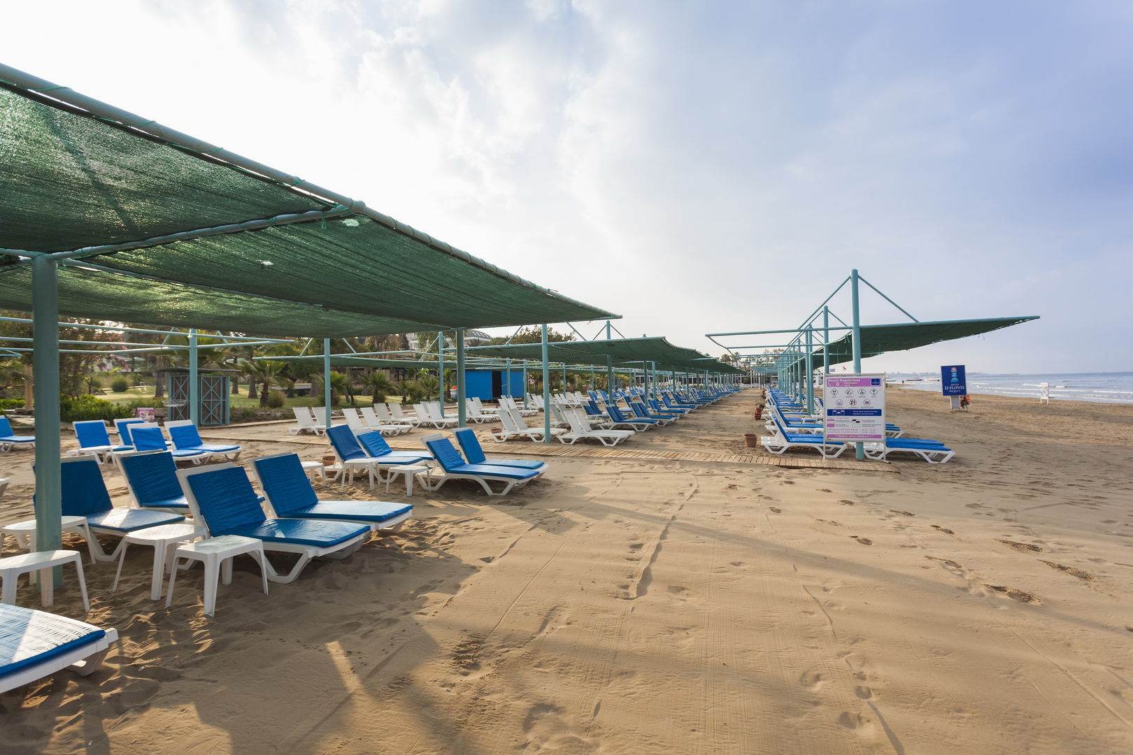 Iz Flower Side Beach foto 6